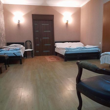 Historical Apartment In City Center Tbilisi Exterior foto